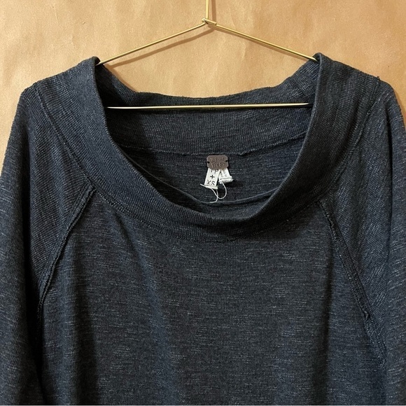 Free People | Palisades Thermal Off The Shoulder Pullover Tunic Top Size XS - Picture 4 of 11